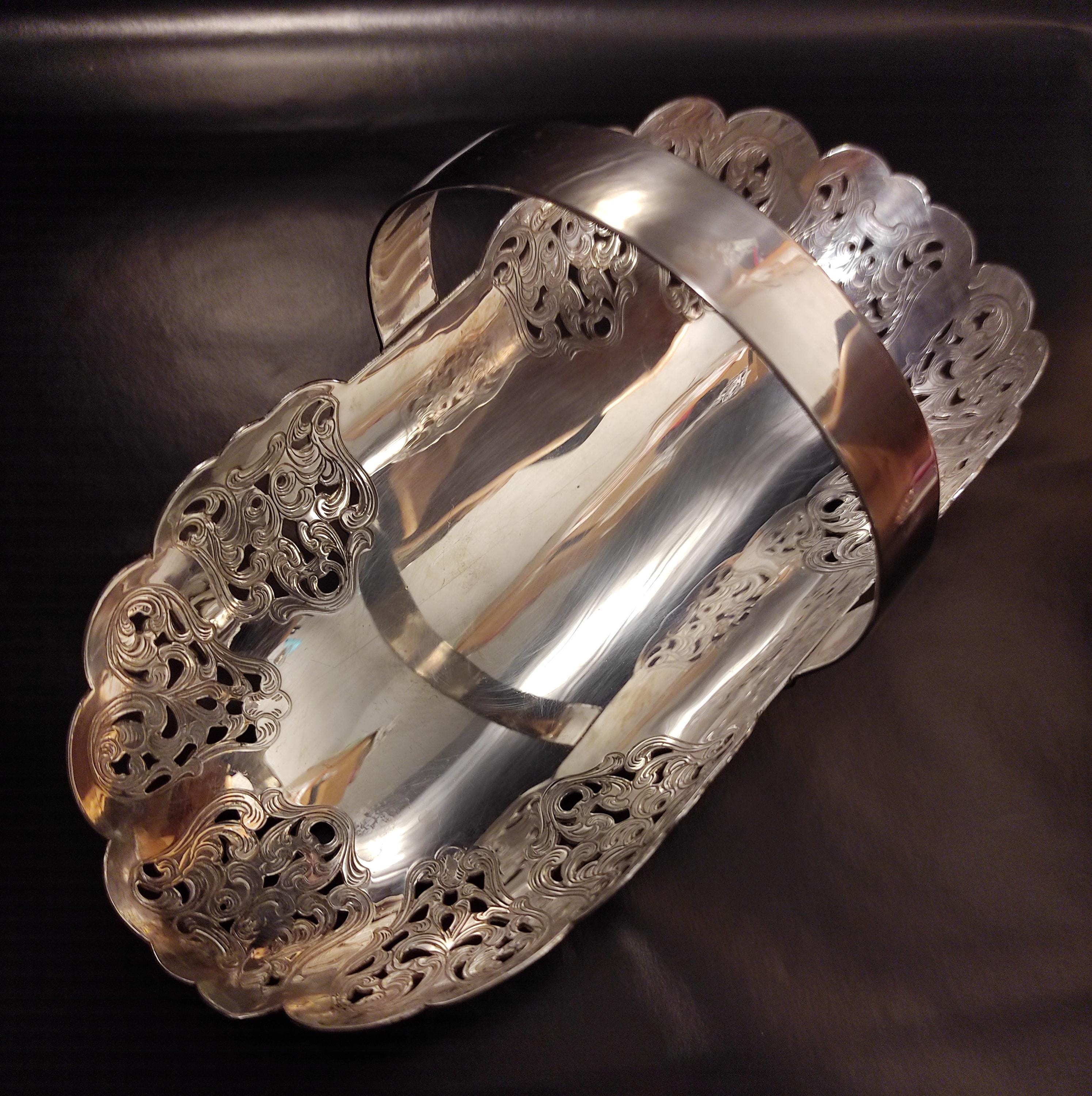 ヴィンテージ シルバー メッキ キャンディ バスケットまたは小物入れ