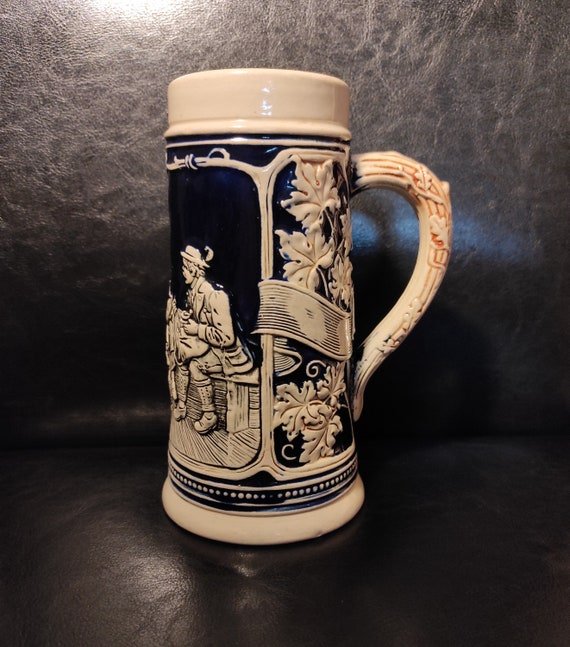 ヴィンテージドイツ製陶器製大型ビールジョッキ - コレクション