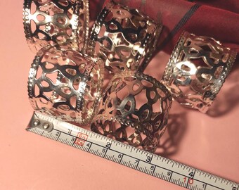 ヴィンテージ風シルバーメッキナプキンリング6個セット／透かし彫り