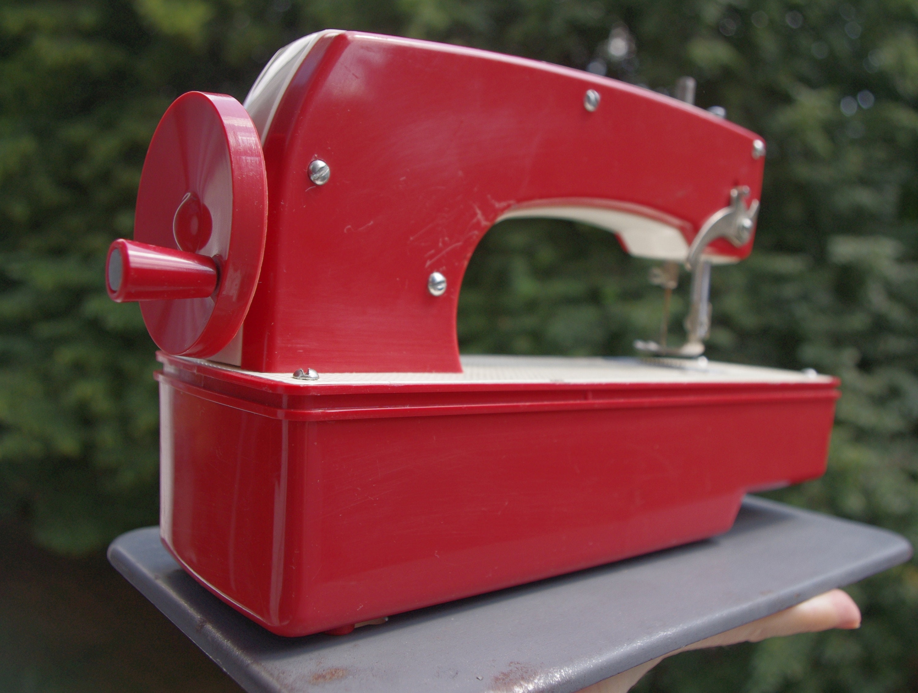 Vintage Sewing Machine Old small sewing machine Etsy