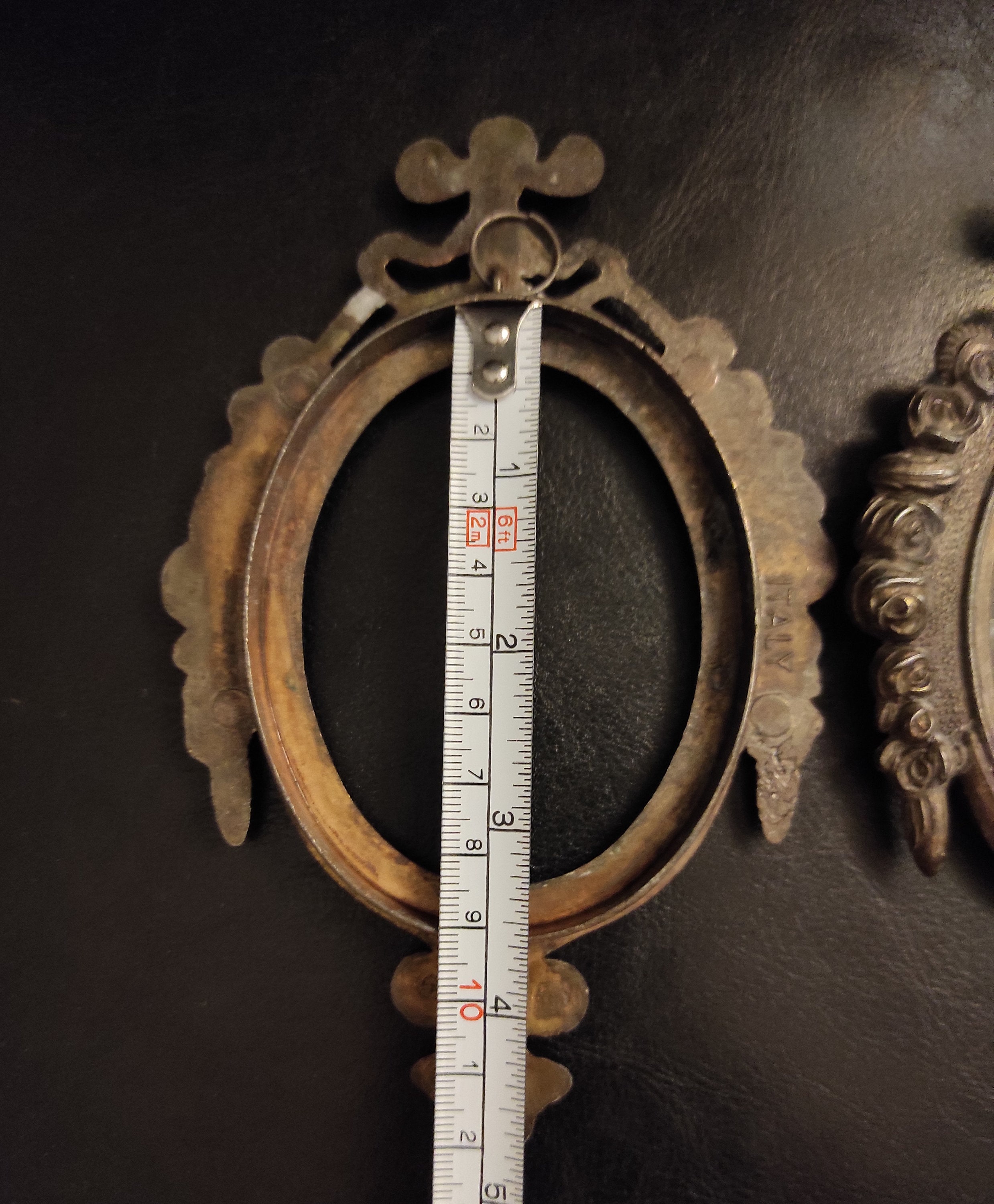 Vintage Small Oval Metal - Brass Plated or Bronze Plated