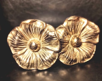 Set of Two Vintage Brass Wall Curtain Holders - Drapery tie Back - Curtain tie Backs - Curtain Hold Back - Holders for Tying Curtains