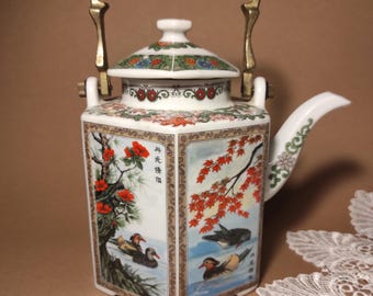 Teapot - Large Vintage Oriental Porcelain Teapot - Decor & Serving Teapot Kitchen, Office, Restaurant