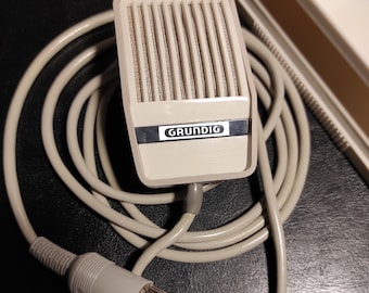 Vintage Grundig GDM 311 Dynamic Microphone for your collection, display or for your creative projects - mid-century microphone