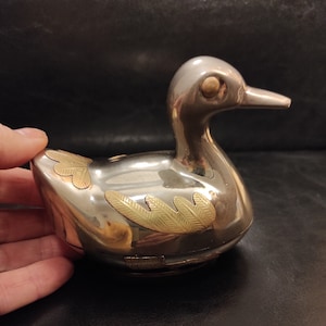 Small Vintage Frayed Silver Style Jewelry Box - Duck Shape Trinket Box - Duck Shape Trinket Storage Box