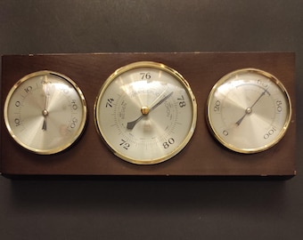 Vintage Room Barometer, Thermometer and Humidity meter / Old Wall-Mounted Indoor Weather Station in a Wooden Frame