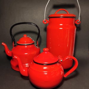 Enamel Teapot and Milk Can Set / Red Vintage Enamelware for Collection or Rustic Kitchen Decor, Farmhouse
