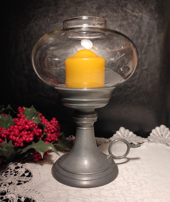 Alter Kerzenständer aus Blech mit Glasschutz / alter Kerzenständer für Weihnachten oder rustikales Haus, Restaurant, Bauernhaus
