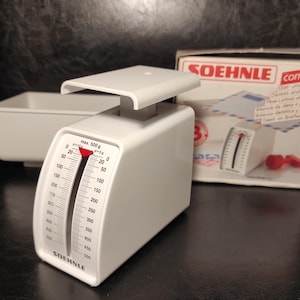 Vintage small kitchen mechanical scales - Old small household or postal scales Germany of the middle of the last century