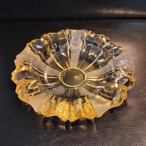Vintage heavy (690 grams) ashtray or trinket bowl made of lead crystal/ Beautiful ashtray made of colored crystal glass/ Lead crystal