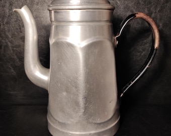 Coffee Pot Vintage Aluminum Teapot / Old dented teapot with rusty handle for vintage, rustic yard, porch, garden decor or for photo prop