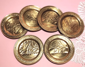 Set di 6 sottobicchieri in ottone vintage - Set di sottobicchieri in ottone martellato di metà secolo - per un'apparecchiatura vintage o come regalo