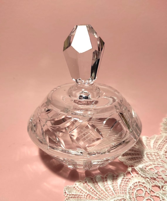 Vintage Hand-polished Lead Crystal Trinket Box / Round Mid Century Lead Crystal Jewelry Box / Crystal Candy or Powder Box, Bowl with Lid