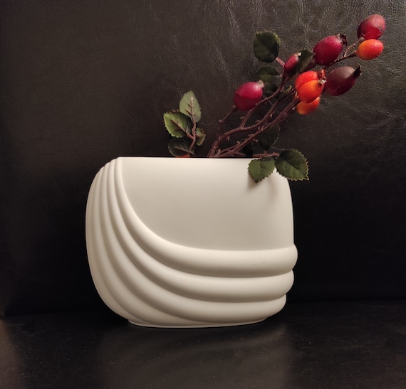 Vintage Flower Vase - Rosenthal Porzelain German Bisque White Flower Vase