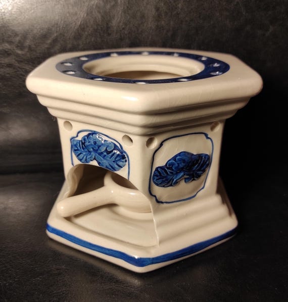 Vintage weiße und blaue Porzellan Stövchen für Tisch / Porzellan Stövchen Kaffeekanne, Teekanne, Tassenwärmer oder für Geschirr