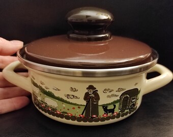 SUPERBE SÉRIE DE 5 casseroles émaillées neuves jamais servies EUR 35,00