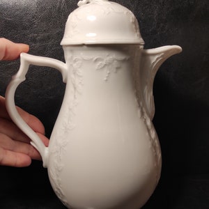 Alka-Kunst Kaiser Bavaria Vintage large porcelain coffee pot - white antique porcelain teapot western Germany