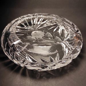 Vintage Large Heavy (1130 grams) Lead Crystal Ashtray/Old Glass Ashtray or Mid Century Trinket Bowl