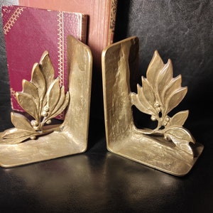 Set of Two Vintage Heavy (1770 grams) Plant Leaf Shaped Solid Brass Bookends - Brass Bookends for Bookshelf Decor, Desk Decor, Office Gift