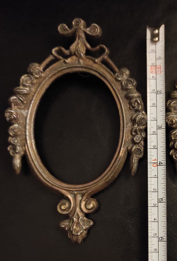 通販サイト一覧 Vintage Small Oval Metal - Brass Plated or Bronze Plated 絵画