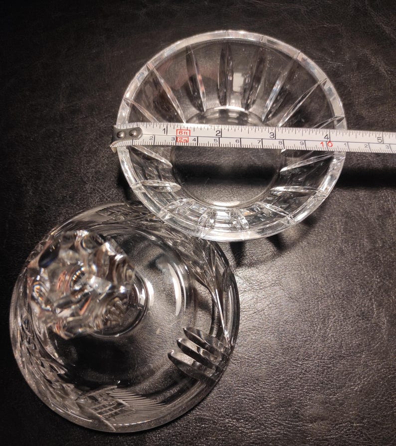 Pudełko na drobiazgi z kryształu ołowianego, ręcznie polerowane, z połowy XX wieku, okrągłe, kryształowe pudełko na biżuterię, kryształowe pudełko na cukierki lub puder, miseczka z pokrywką zdjęcie 16