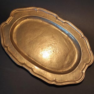 Large and Heavy 1896 grams Solid Brass Vintage Mid Century Trinket Tray/Decorative Fruit Tray, Serving Tray, Charging Tray, Centerpiece Tray