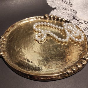 Vintage Heavy (Weight - 950 gr) Duty Solid Brass Tray/Brass Serving Tray/Large Fruit Tray or Trinket Tray/Vanity Tray for Jewelry or Rings