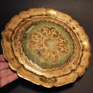 Vintage Italian Round Gold and Green Wooden Tray - Old Florentine Oval Tray With Hand-Painted Vintage Style for Decor Home, Restaurant