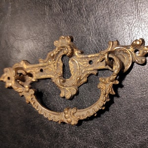 Vintage small brass furniture handle - Vintage drawer knob - Vintage brass furniture handle for cabinet, window, door, drawer
