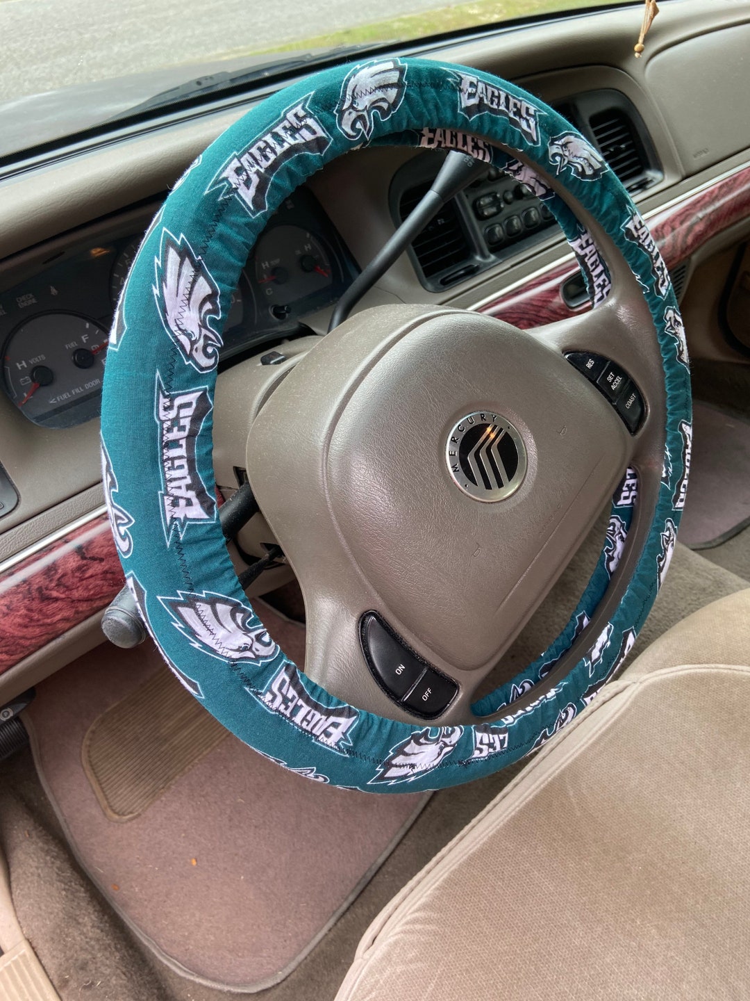 Eagles Steering Wheel Cover / Machine Washable / Philadelphia Eagles