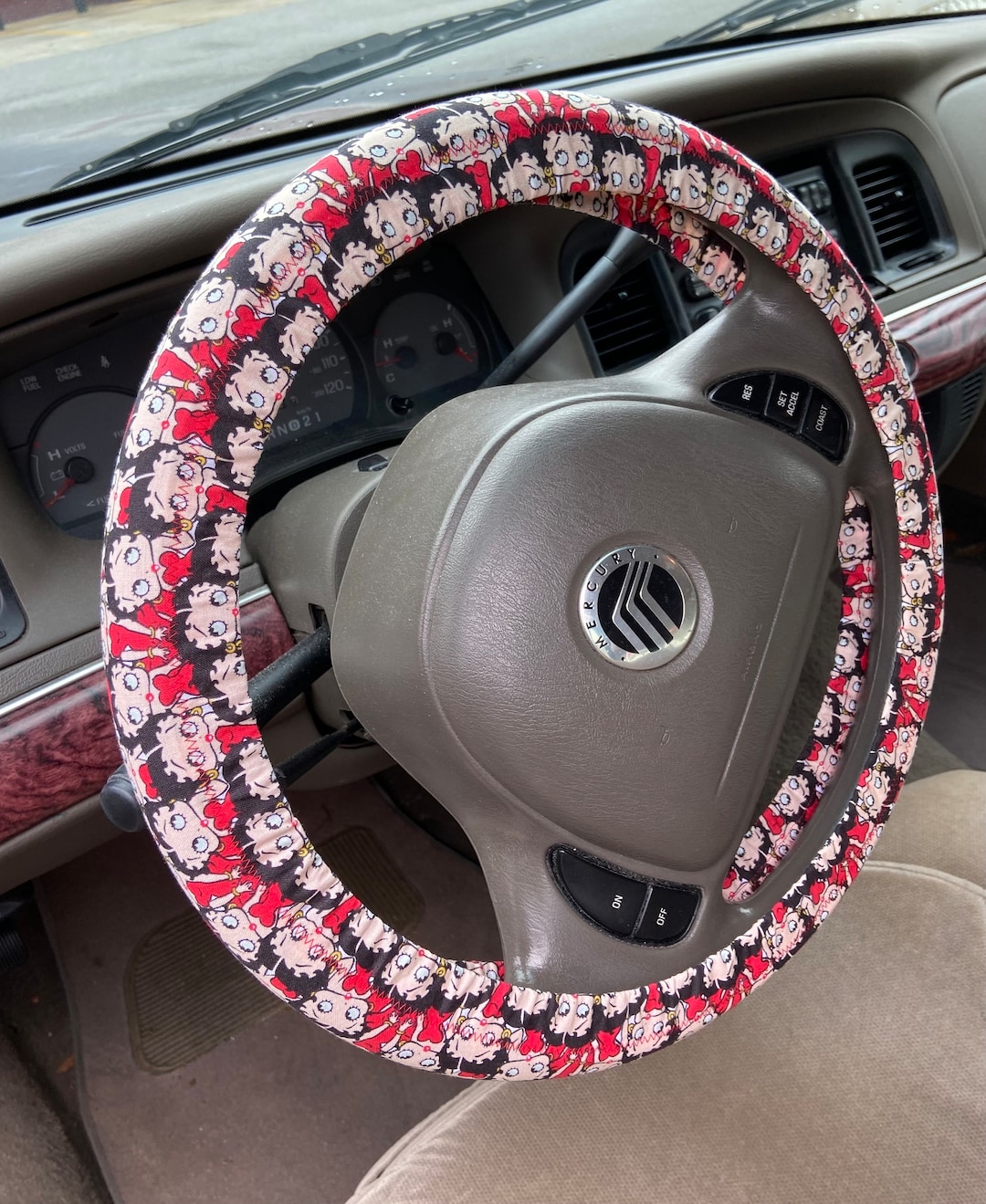 Betty Boop Steering Wheel Cover