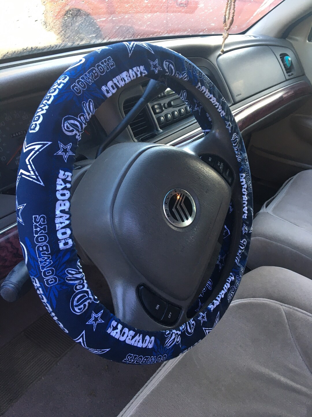COWBOYS Steering Wheel Cover / NFL Dallas Cowboys Auto Accessories