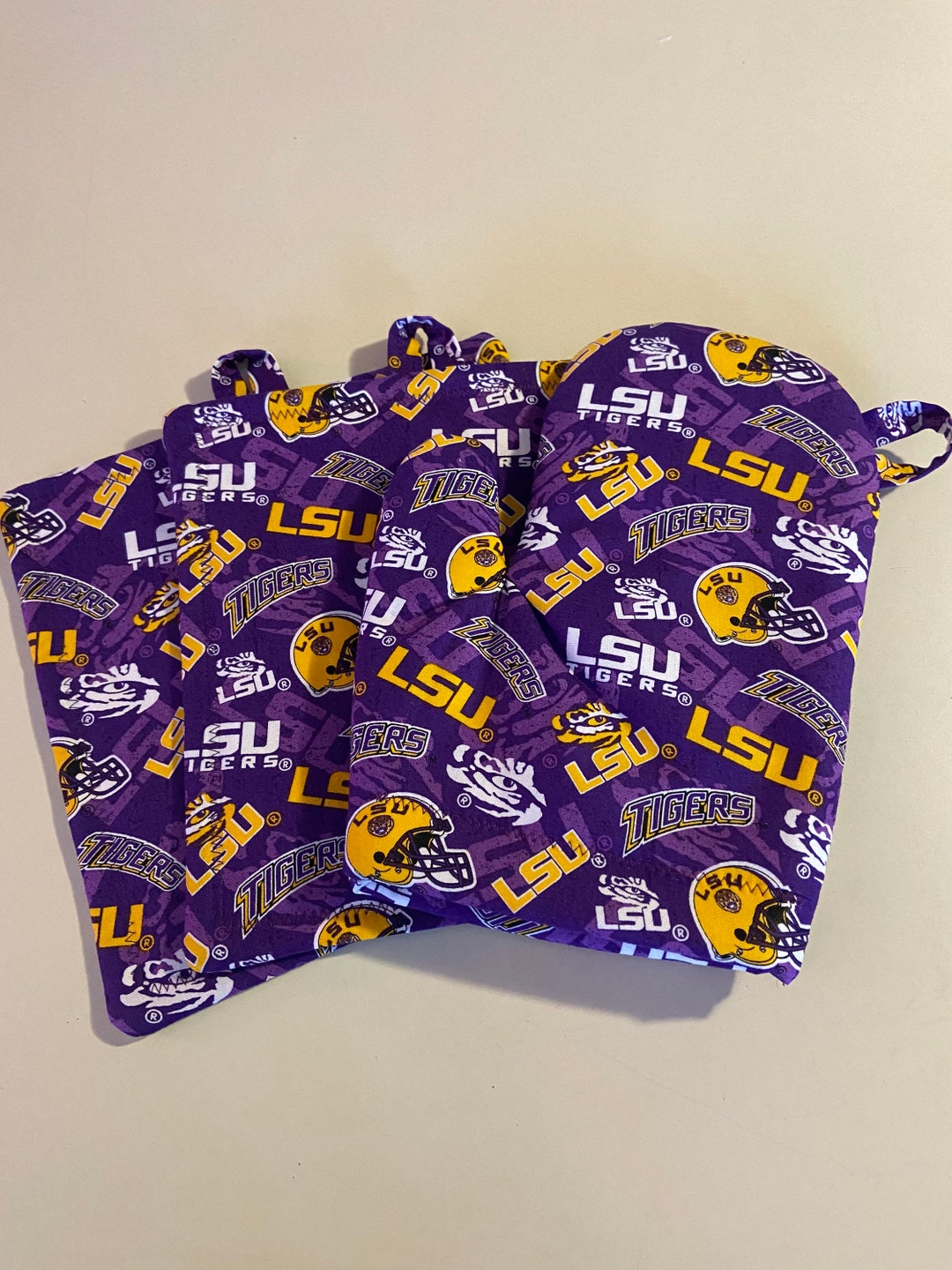 LSU TIGERS 3 Pc Set Oven Mitt and Potholders / LSU Football Gifts - Etsy UK