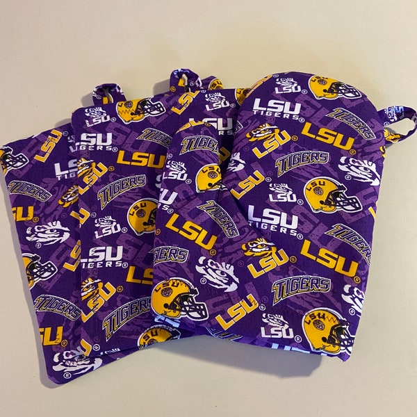 LSU TIGERS 3 Pc Set Oven Mitt and Potholders / LSU Football Gifts