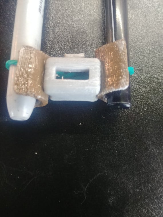 Leg spacer top