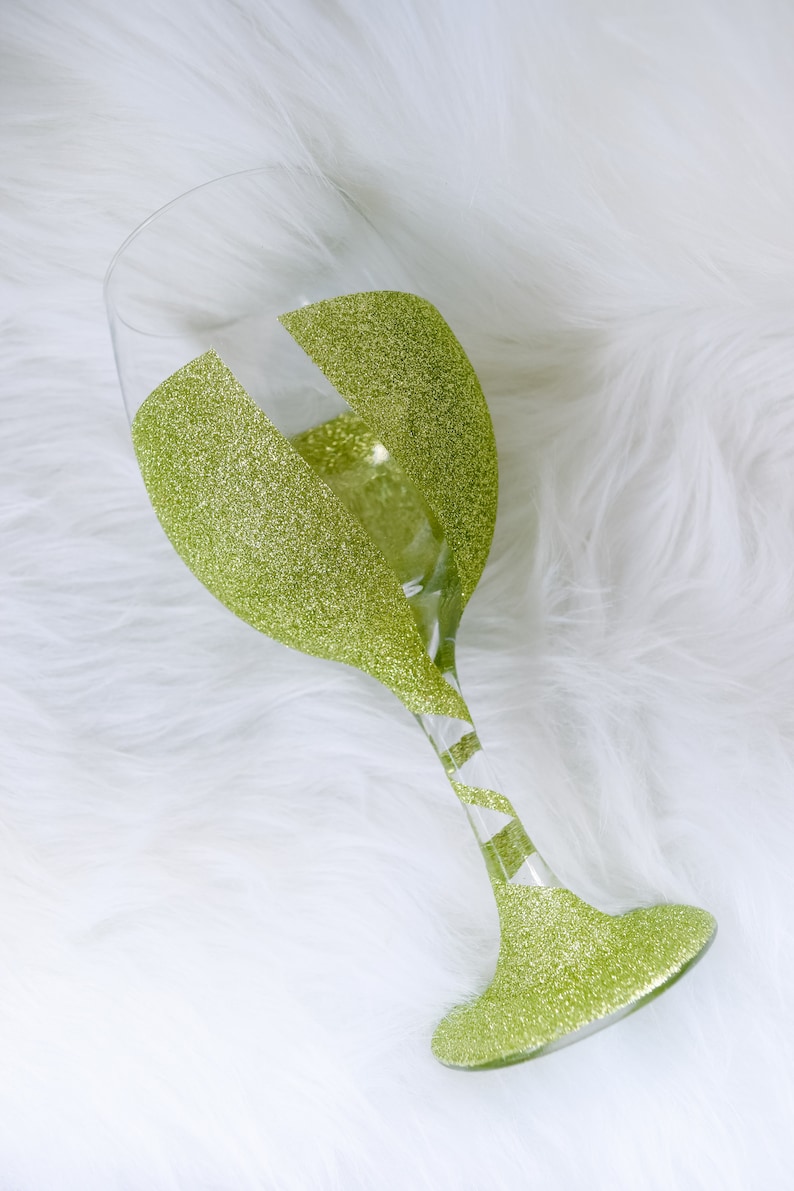 Custom Wine Glass Ribbon Wine Glass