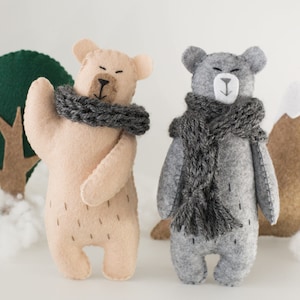 Felt Bear PDF Pattern, Woodland Plush Sewing Garland, Bear Baby Mobile, Cute Bear Toy Sewing Tutorial image 1