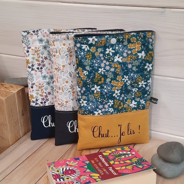 Pochette à livre de poche en coton imprimé, étui à livre, idée cadeau Noël, maîtresse...