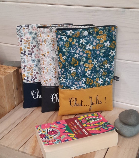 Pochette à livre de poche en coton imprimé, étui à livre, idée cadeau Noël, maîtresse...