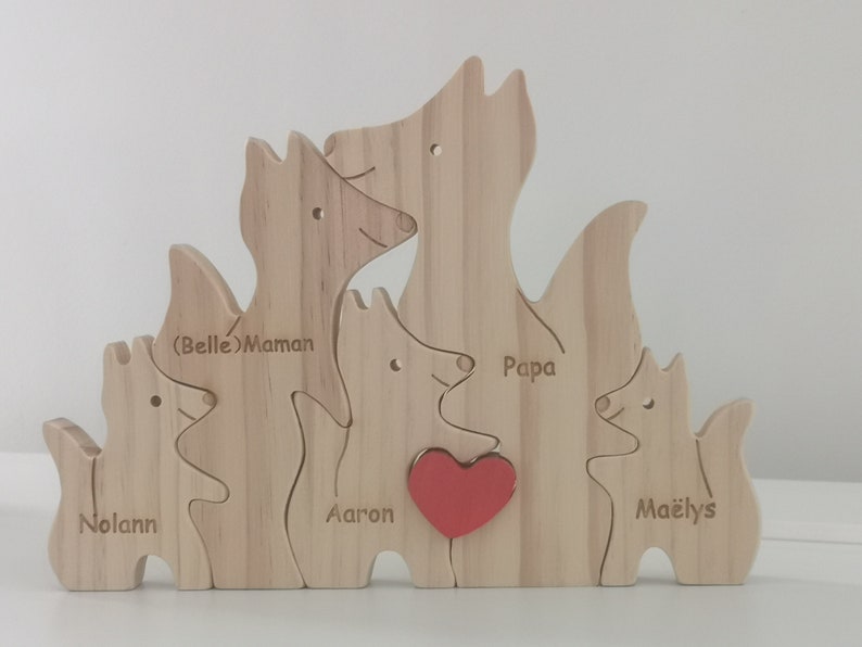 Puzzle verticale in legno personalizzato con i nomi dei membri della famiglia incisi su animali, decorazione, regalo, da 3 a 7 nomi immagine 2