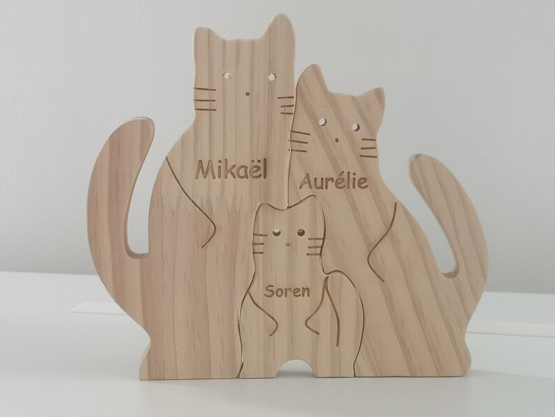 Puzzle verticale in legno personalizzato con i nomi dei membri della famiglia incisi su animali, decorazione, regalo, da 3 a 7 nomi immagine 3