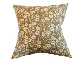 NELLIE || Tan flower handblock pillow cover