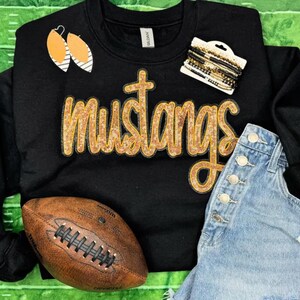 ムスタングス ゴールド スパンコール パッチ 筆記体