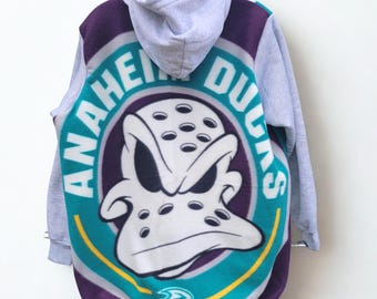 Anaheim Ducks 90er Jahre Throwback Jacke Upcycled Vintage Enten Decke