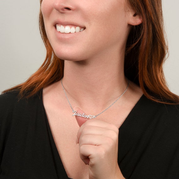 Daughter name necklace outlet