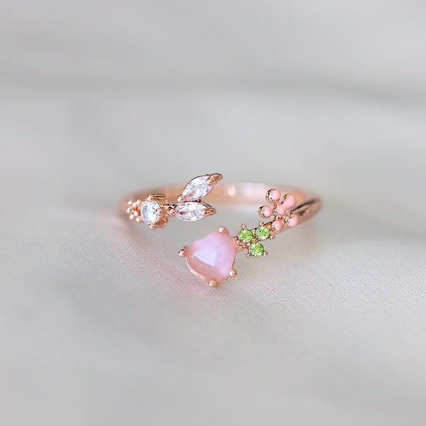 Flower ring, Pink stone rings, red stone, stackable rings, adjustable rings, Cluster ring, Dainty stackable rings, floral ring