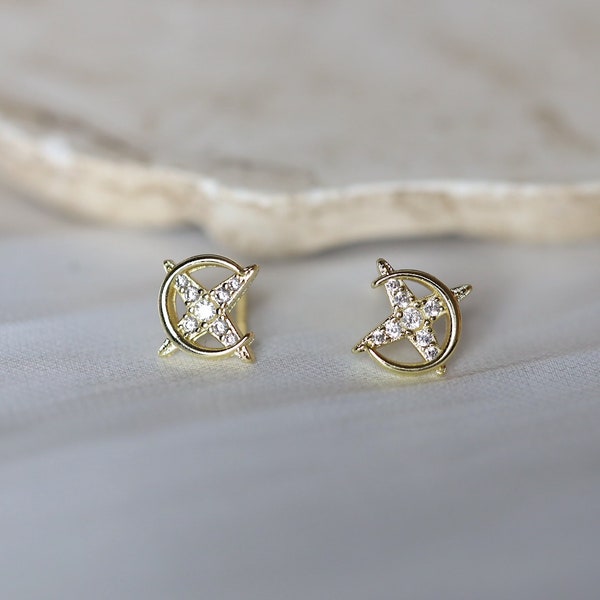 Moon earrings, moon and star earrings, crescent earring, starburst earrings, moon dangle earrings, star drop earrings, gold moon earrings