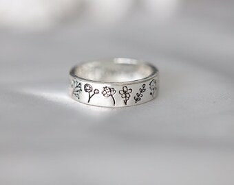 Wildflower Ring, Silver Flower Ring, Floral Ring, Friendship Ring, Daisy Ring, Dainty Ring, Silver Band Ring, Craved Ring, Creative Ring