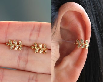 Set of 2 leaf ear cuffs, gold leaf ear cuffs, ear cuff, gold ear cuff, ear cuff no piercing, ear crawler earrings, Helix cuff, kids ear cuff
