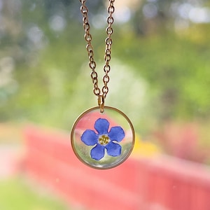 Gold Forget-Me-Not Necklace For Woman, Single Forget Me Not Pendant Necklace, Stainless steel blue flower jewellery bridesmaid gifts for her